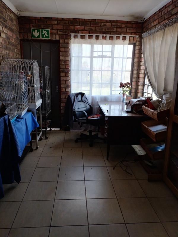 To Let commercial Property for Rent in Vaalpark Free State